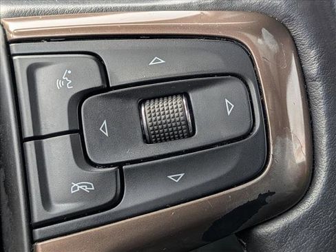 Used 2022 Chevrolet Tahoe High Country image 6