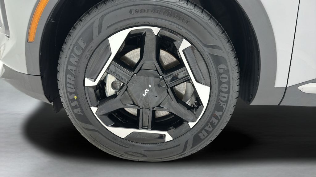Used 2026 Kia Sportage S AWD/4WD image 9