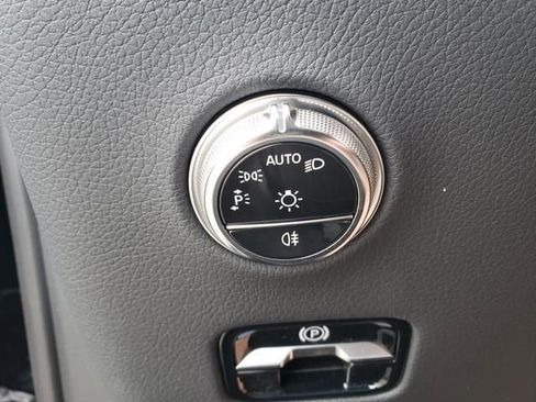 New 2025 Mercedes-Benz GLC 300 4MATIC image 22