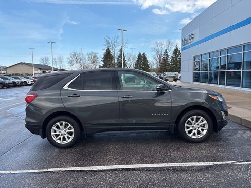 Used 2018 Chevrolet Equinox LT image 4