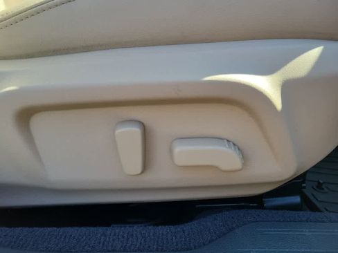 Used 2018 Subaru Legacy 2.5i Limited AWD/4WD image 31