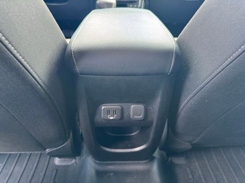 Used 2020 Chevrolet Colorado LT w/ Redline Special Edition AWD/4WD image 9