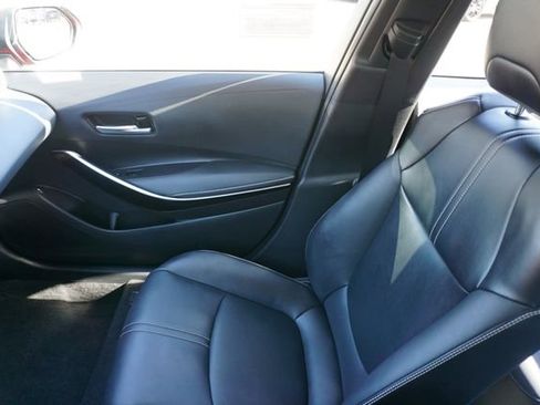 Used 2021 Toyota Corolla XLE image 24