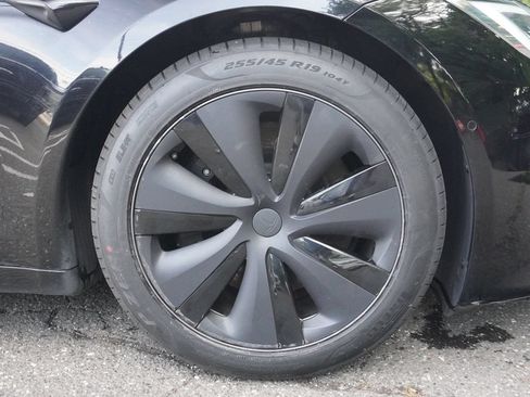 Used 2021 Tesla Model S Plaid AWD/4WD image 21