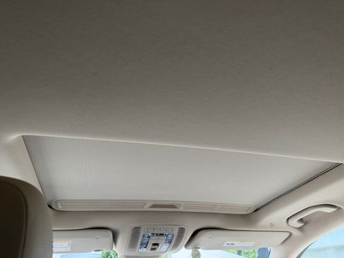 Certified 2020 Mercedes-Benz GLE 450 4MATIC image 16
