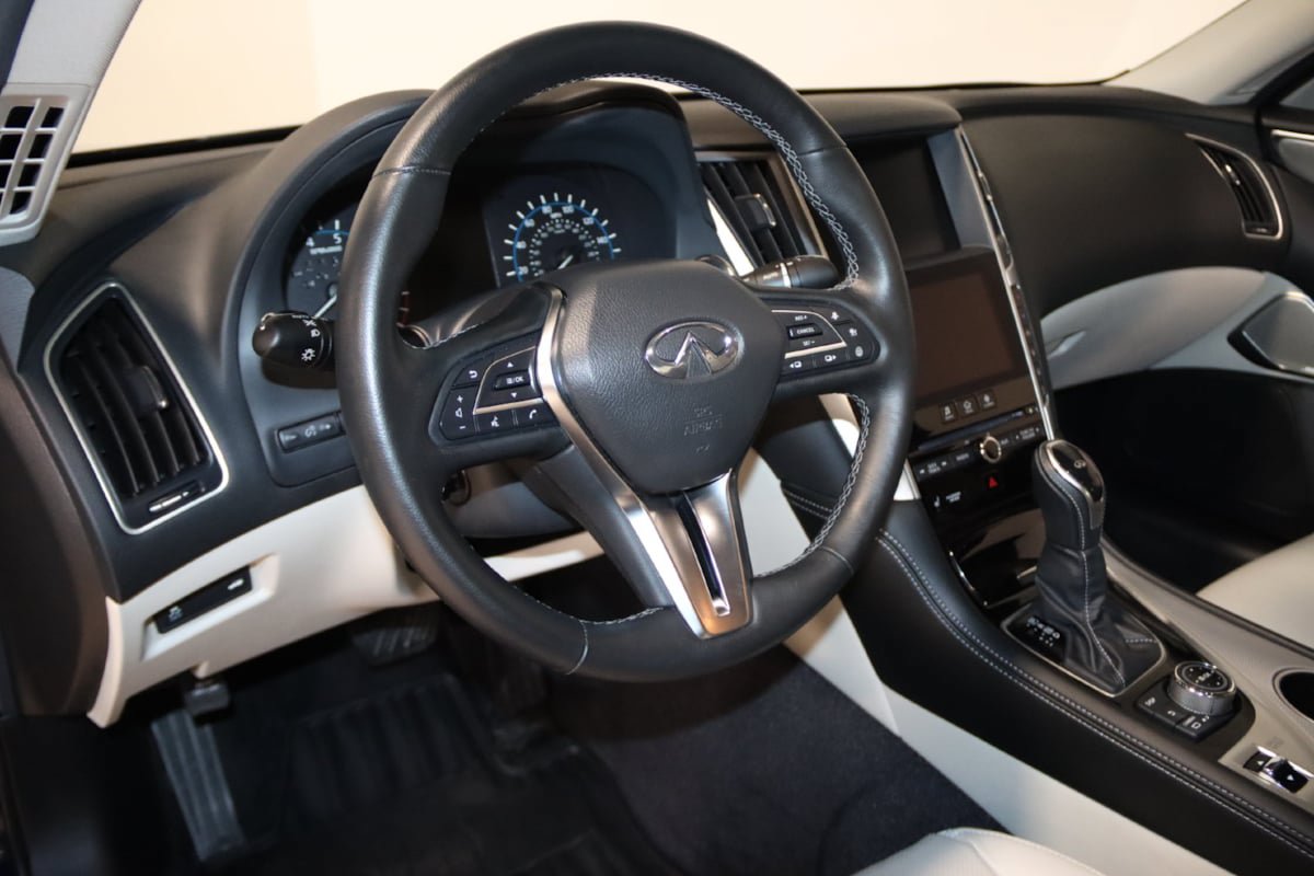 Used 2024 INFINITI Q50 Luxe AWD/4WD image 32