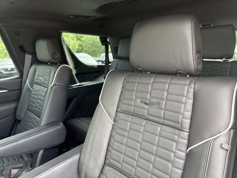 New 2026 Cadillac Escalade Platinum Sport AWD/4WD image 14