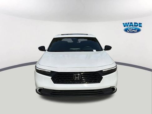 Used 2024 Honda Accord Sport image 2