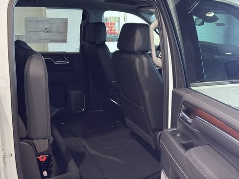 New 2026 GMC Sierra 3500 Denali AWD/4WD image 14