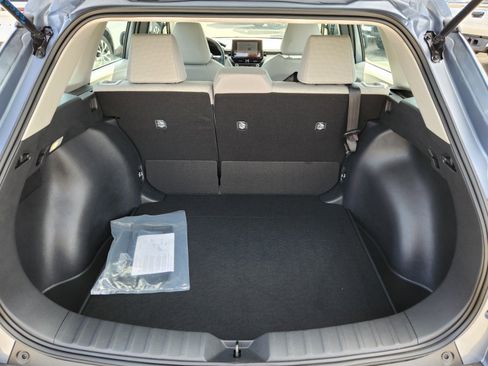 Certified 2026 Toyota Corolla Cross L image 9