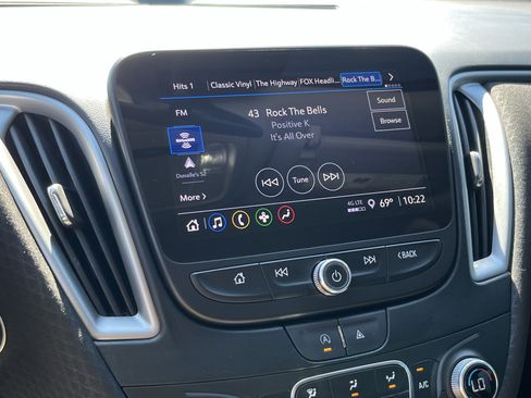 Used 2023 Chevrolet Malibu LT FWD image 22