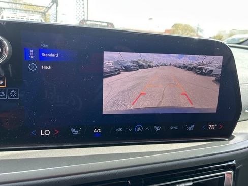 New 2026 Chevrolet Traverse LT image 22