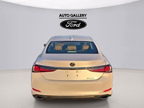 Used 2023 Lexus ES 350 w/ Premium Package FWD image 5
