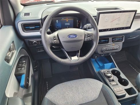 New 2025 Ford Maverick XLT w/ XLT Luxury Package image 33