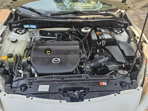Used 2010 MAZDA MAZDA3 i Touring FWD image 44