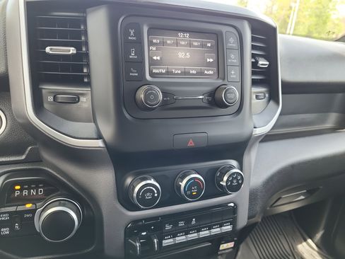 Used 2024 RAM 3500 Big Horn w/ Snow Chief Group AWD/4WD image 24
