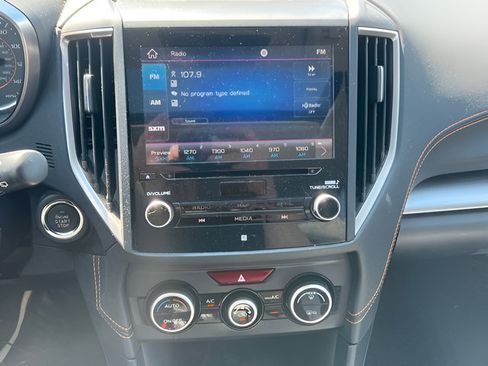 Used 2019 Subaru Crosstrek 2.0i Limited w/ Moonroof Package w/Navigation AWD/4WD image 11