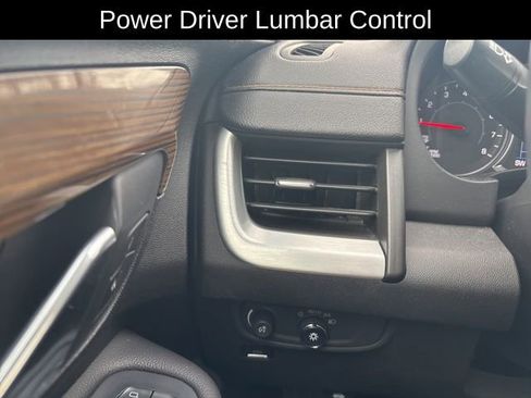 Used 2020 GMC Terrain SLE w/ Driver Convenience Package image 16