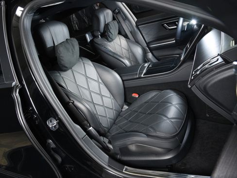 Used 2021 Mercedes-Benz Maybach S 580 4MATIC image 15