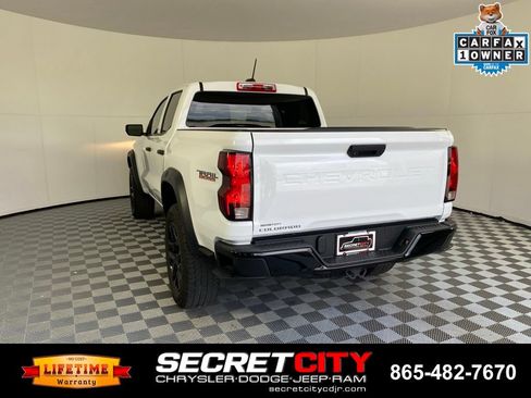 Used 2024 Chevrolet Colorado Trail Boss AWD/4WD image 5