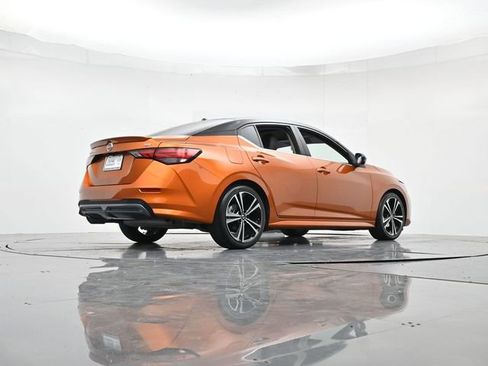 Used 2023 Nissan Sentra SR w/ SR Premium Package image 30