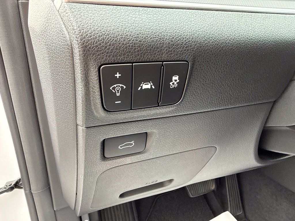 Certified 2024 Kia K5 GT-Line AWD/4WD image 23