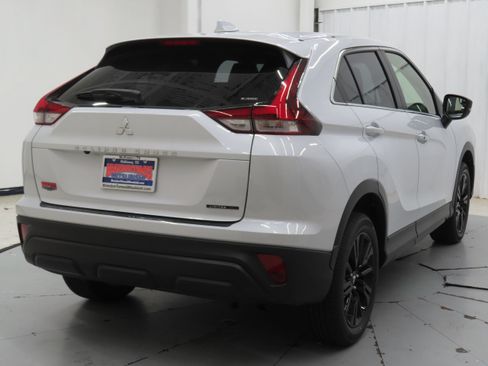 New 2026 Mitsubishi Eclipse Cross LE AWD/4WD image 3