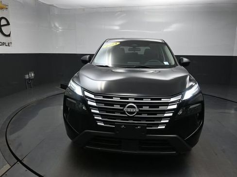 Used 2024 Nissan Rogue S AWD/4WD image 27