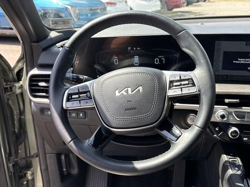 Used 2024 Kia Telluride EX X-Line AWD/4WD image 19