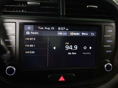 Used 2023 Kia Soul LX FWD image 40