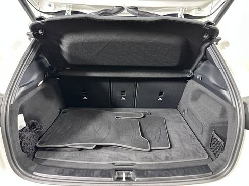 Used 2025 Mercedes-Benz GLA 250 4MATIC image 25