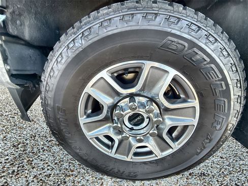 Used 2025 Ford F250 Lariat image 31