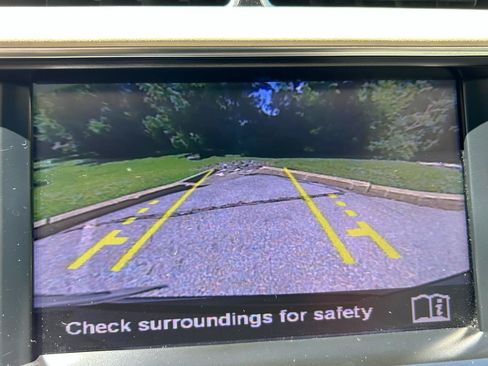 Used 2013 Land Rover Range Rover Supercharged AWD/4WD image 23