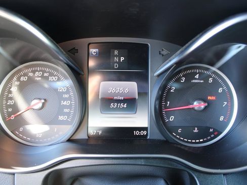 Used 2019 Mercedes-Benz GLC 300 GLC 300 image 16