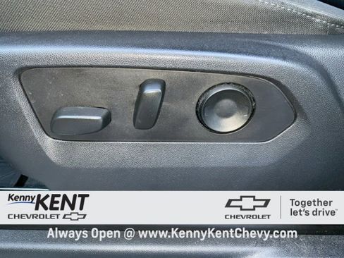 Used 2022 Chevrolet Silverado 1500 LT w/ Protection Package image 31