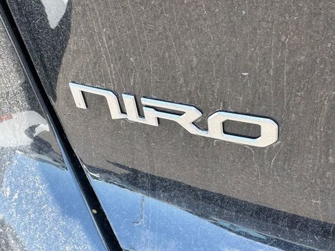 Used 2024 Kia Niro Wind FWD image 12