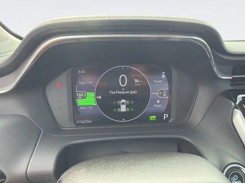Used 2022 Chevrolet Bolt EUV LT w/ Driver Confidence Package FWD image 26