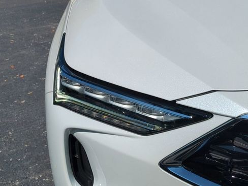 Certified 2024 Acura MDX SH-AWD w/ Technology Package image 10