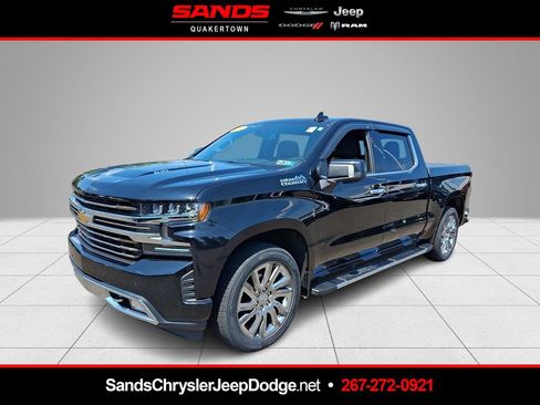 Used 2019 Chevrolet Silverado 1500 High Country w/ High Country Premium Package AWD/4WD image 1