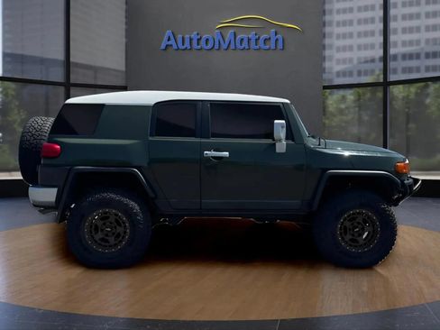 Used 2010 Toyota FJ Cruiser 4WD image 12