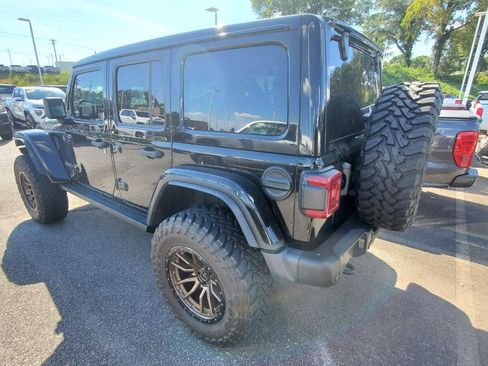 Used 2024 Jeep Wrangler Unlimited Rubicon 392 AWD/4WD image 8