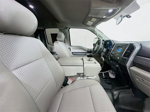 Used 2019 Ford F250 XLT w/ XLT Value Package image 26