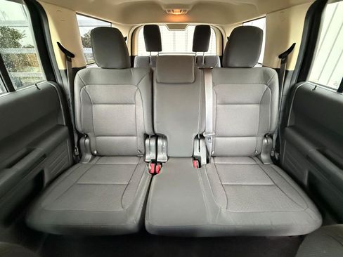 Used 2014 Ford Flex SE FWD image 13