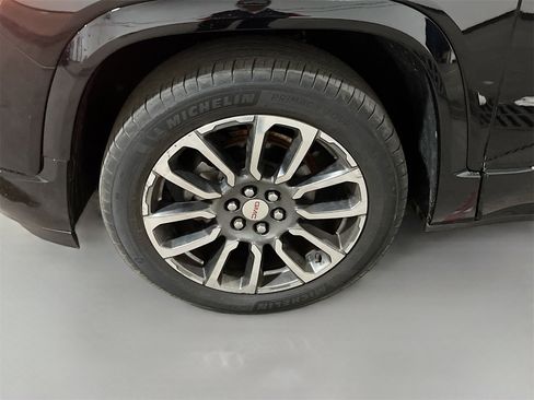 Used 2020 GMC Acadia Denali w/ Denali Ultimate Package image 34