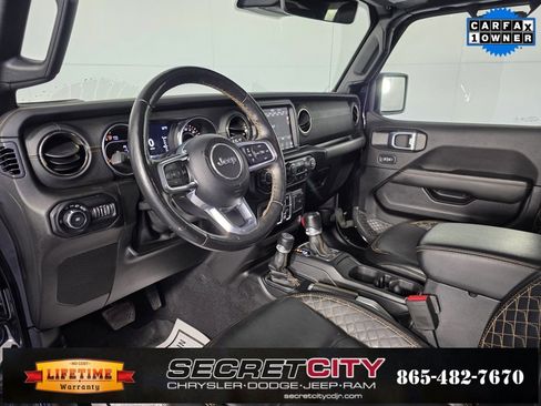 Used 2021 Jeep Wrangler Unlimited Sahara image 11