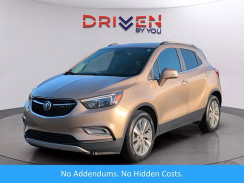 Used 2019 Buick Encore Preferred FWD image 1