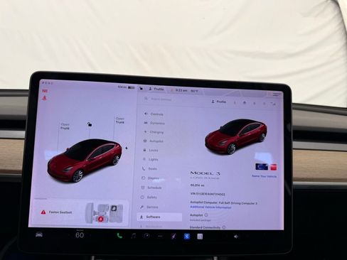 Used 2019 Tesla Model 3 Long Range RWD image 32