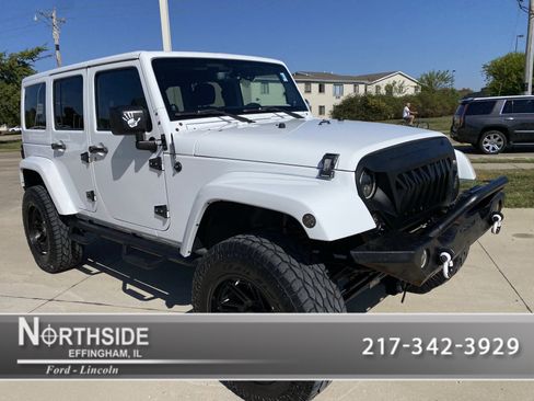 Used 2014 Jeep Wrangler Unlimited Sahara w/ Connectivity Group image 1
