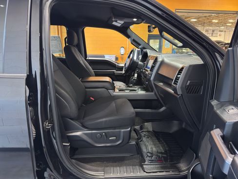 Used 2020 Ford F150 XLT w/ Equipment Group 302A Luxury AWD/4WD image 19