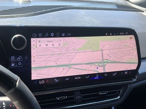 Used 2024 Chevrolet Equinox EV RS image 14